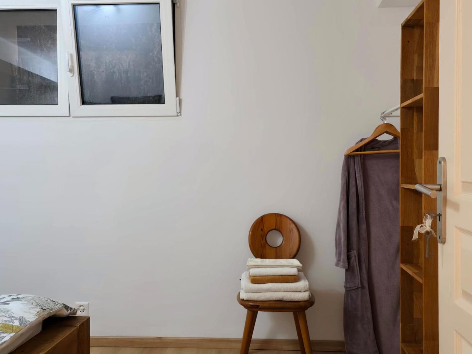 Ferienwohnung Babylone Orvin Exterior foto