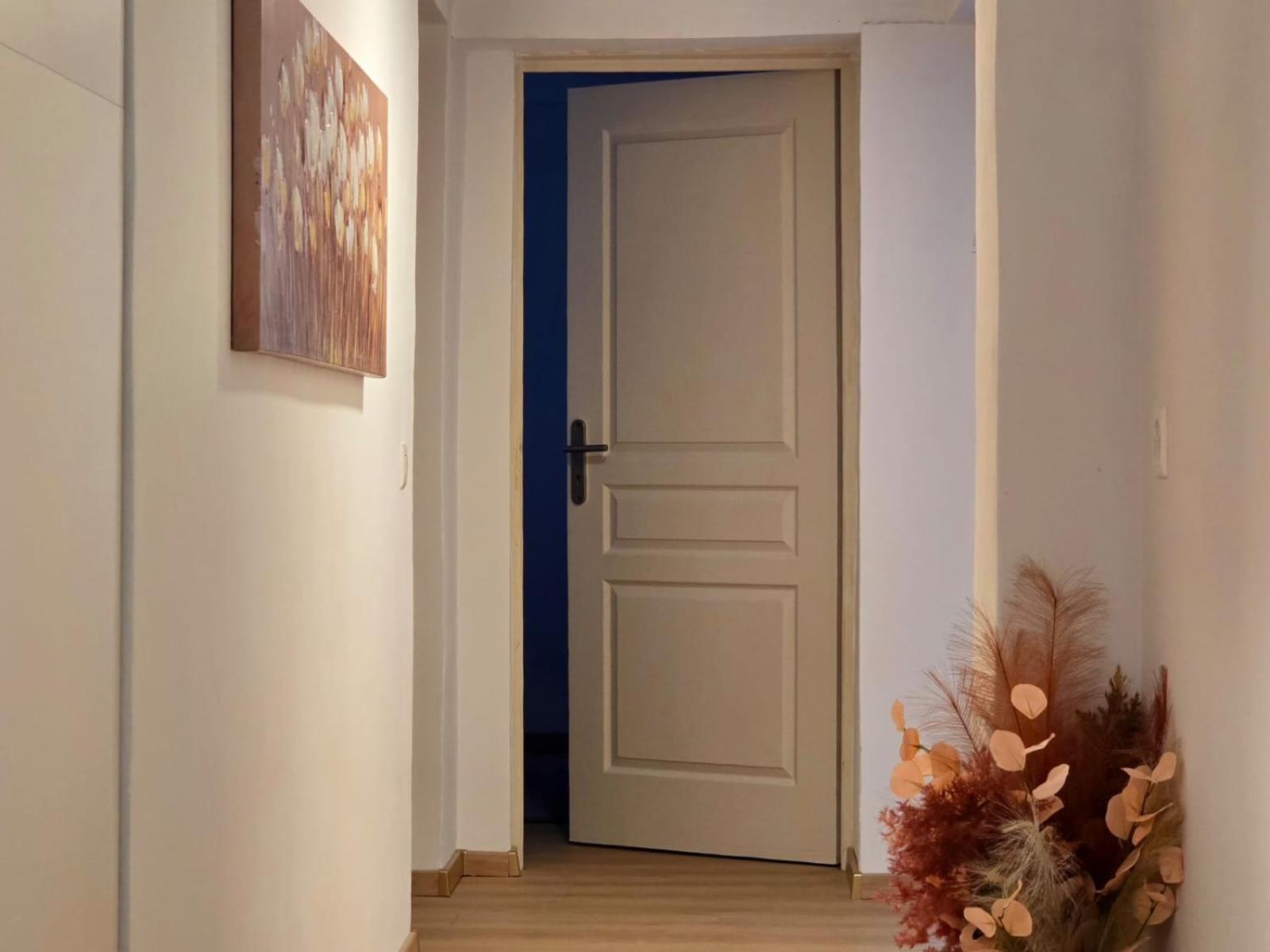 Ferienwohnung Babylone Orvin Exterior foto